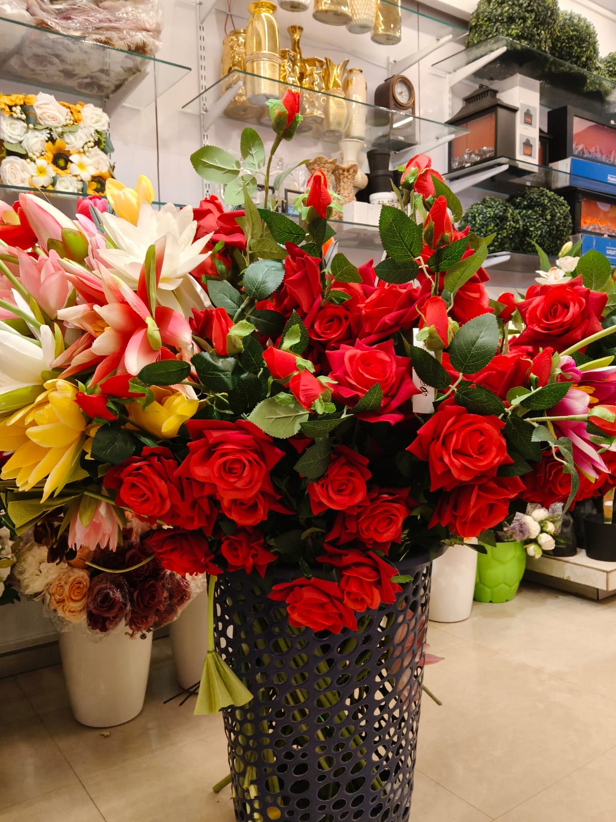 Scarlet Passion Velvet Blooms
